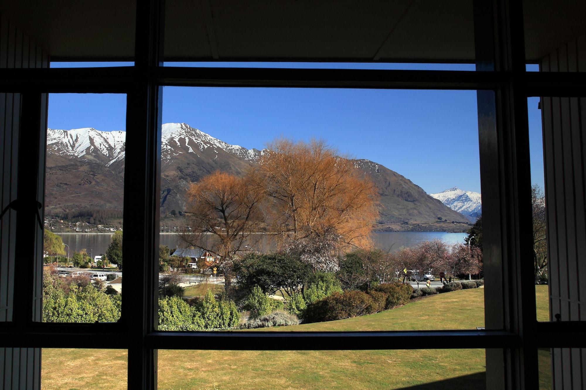 Wanaka Hotel Bagian luar foto